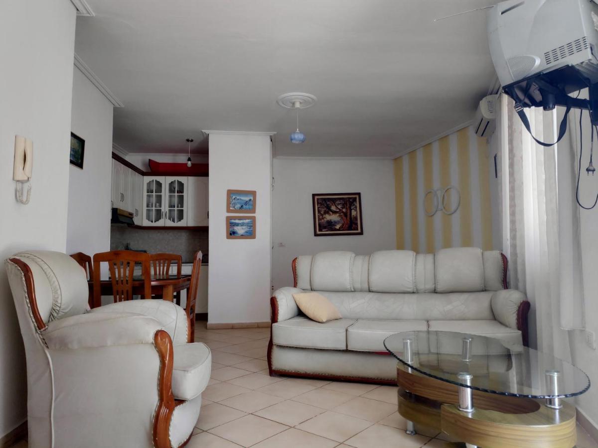 Private Studio Sea View 2 Minutes Away From Beach Sarande Luaran gambar